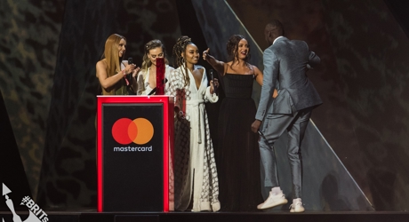 Stormzy accepting his award for British Male at The BRIT<span class='lowercase'>s</span> (1)