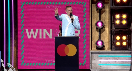 Aitch Receiving the Award for Best Hip-Hop/Grime/Rap Act