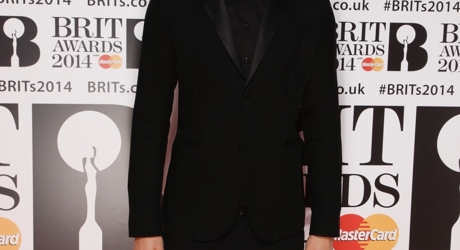 Calvin Harris On The Red Carpet | BRITs 2014