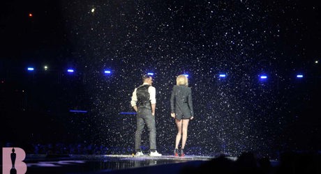 Taylor Swift live at The BRIT Awards 2015 (4)