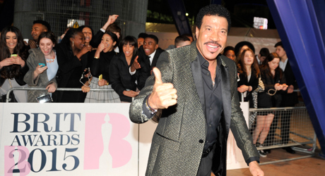 The BRIT Awards 2015 Red Carpet (7)
