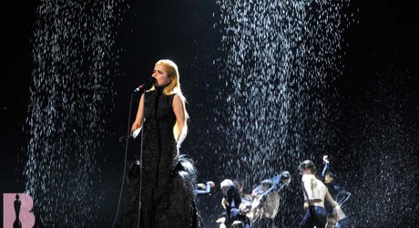 Paloma Faith live at The BRIT Awards 2015 (8)
