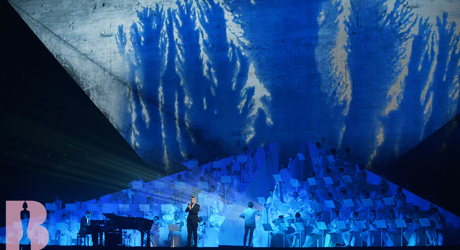 Sam Smith Live At The BRIT Awards 2015 (9)