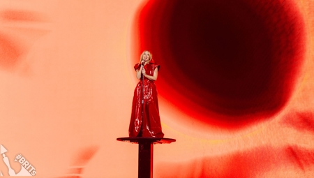 Kylie performs at BRITs 2024!