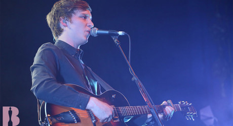 Ezra_Performing_16643