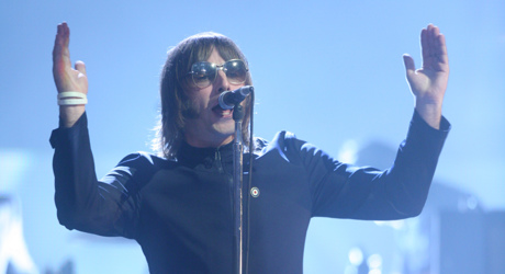 Oasis - The BRITs 2007