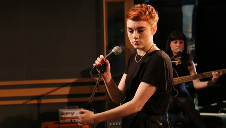 Chloe Howl at Abbey Road 2_13678