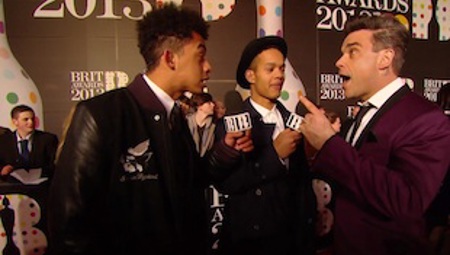 Robbie Williams on the Red Carpet with Rizzle Kicks