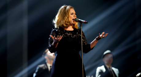 Adele - The BRITs 2012 (1)