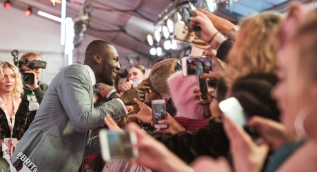 Stormzy on The BRIT<span class='lowercase'>s</span> 2018 Red Carpet