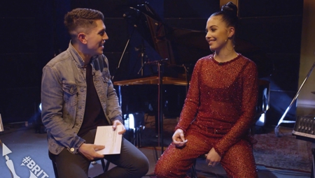 Mabel plays 'Me, Myself and Music'
