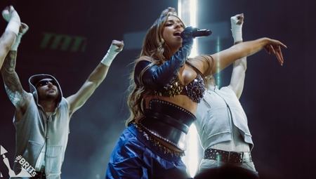 Tate McRae performs at BRITs 2024!