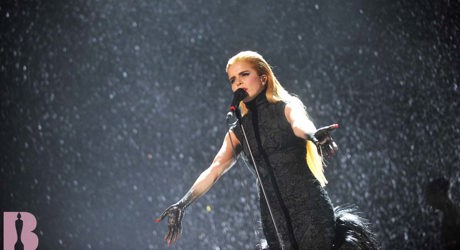 Paloma Faith live at The BRIT Awards 2015 (6)
