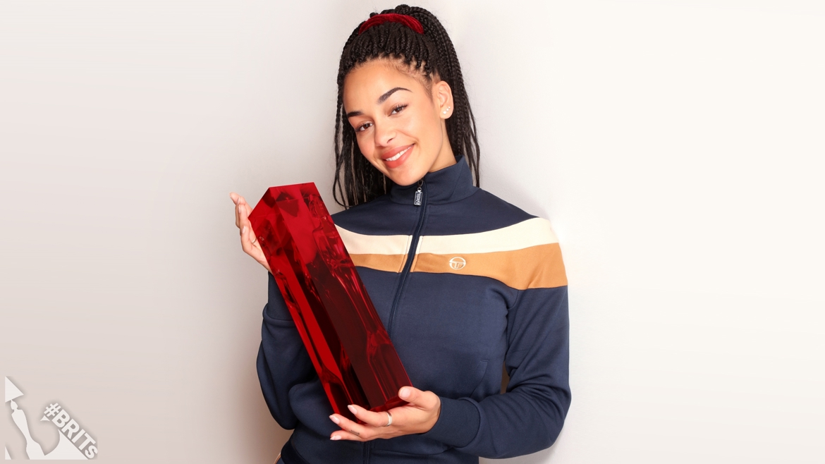 Jorja Smith wins BRITs Critics' Choice 2018
