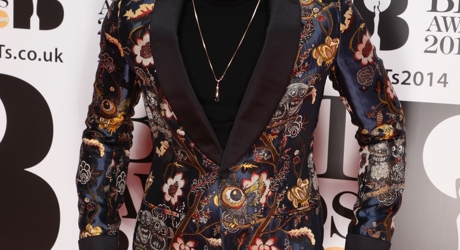 Labrinth On The Red Carpet | BRITs 2014