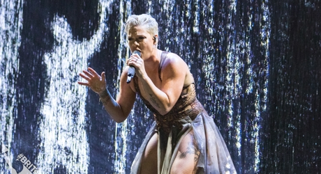 Pink performing at The BRIT<span class='lowercase'>s</span> 2019 (2)