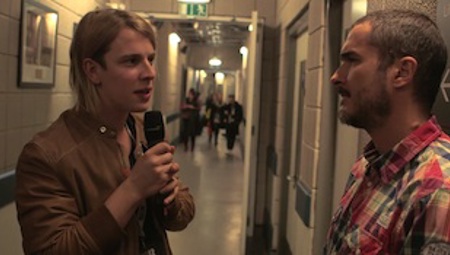 Zane Lowe Backstage with Tom Odell
