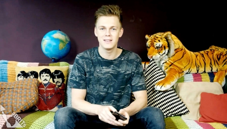 Caspar Lee