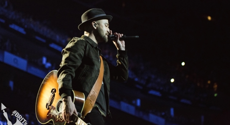 Justin Timberlake on stage at The BRIT<span class='lowercase'>s</span> 2018