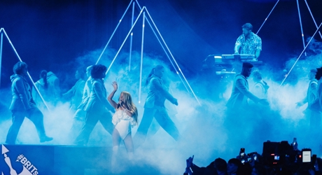 Calvin and Ellie perform at BRITs 2024!