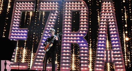 George Ezra live at The BRIT Awards 2015 (3)