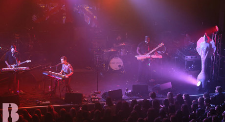 Salvat_Performing_Wide_16647