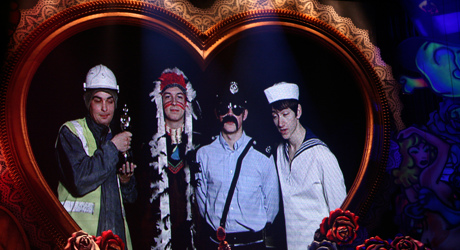 Arctic Monkeys - The BRITs 2007