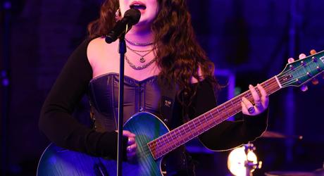 Lola Young | BRITs Rising Star (1)