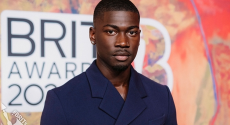 Victor Kunda on the BRIT Awards 2024 Red Carpet (1)